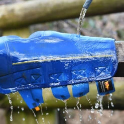 2022 Equilibrium Equi-Chaps Close Contact Chaps EQB1200 - Navy / Yellow -Ariat Shop 1847 202220Equilibrium20Equi Chaps20Close20Contact20Chaps20EQB120020 20Navy20Yellow20Close20Up202.700x700