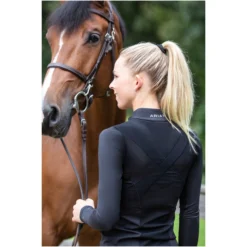 2022 Ariat Womens Ascent 1/4 Zip Long Sleeve Baselayer 10039197 - Black -Ariat Shop 4125 S21 WMS ENGL Germany AE G5A9012 RTL.700x700