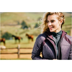 2022 Ariat Womens Lumina Insulated Jacket 10041384 - Ebony -Ariat Shop 4757 F22 WMS ENGL Marin EnglishTraining LaCunha Shot 60 11660 RTL.700x700