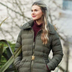 2022 Alan Paine Womens Calsall Jacket CALLJAC - Olive -Ariat Shop 4862 202220Alan20Paine20Womens20Calsall20Jacket20CALLJAC20 20Olive20Lifestyle201.700x700