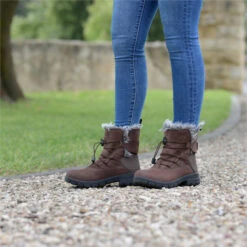 2022 Dublin Adult Boyne Boots 1018342008 - Brown -Ariat Shop 4981 202220Dublin20Adult20Boyne20Boots20101834200820 20Brown20Lifestyle201.700x700