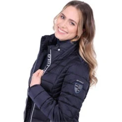 2022 HV Polo Womens Celine Long Jacket 406093464 - Navy -Ariat Shop 5311 202220HV20Polo20Womens20Jacket2040609346420 20Navy20Model20Close20Up.700x700
