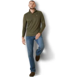 2023 Ariat Mens Sunstopper 1/4 Zip Baselayer 10043608 - Beetle -Ariat Shop 5856 202320Ariat20Mens20Sunstopper201420Zip20Baselayer201004360820 20Beetle20Front.700x700