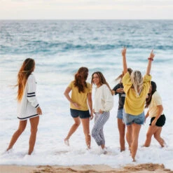 2023 Sun Bum Original SPF 30 Sunscreen Lotion 237ml SB32240 -Ariat Shop 6336 202320Sun20Bum20Original20SPF203020Sunscreen20Lotion20237ml20SB3224020Lifestyle205.700x700