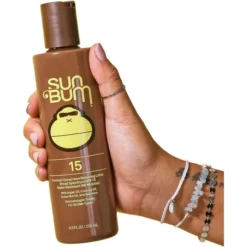 2023 Sun Bum SPF 15 Sunscreen Browning Lotion 250ml SB357603 -Ariat Shop 6354 202320Sun20Bum20SPF201520Browning20Sunscreen20Lotion20250ml20SB35760320Close20Up202.700x700
