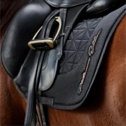 2023 Eskadron Platinum Sparkle Avantgarde Saddle Cloth 225039534290 - Black -Ariat Shop 6477 202320Eskadron20Platinum20Sparkle20Avantgarde20Saddle20Cloth2022503953429020 20Black20Lifestyle202.700x700