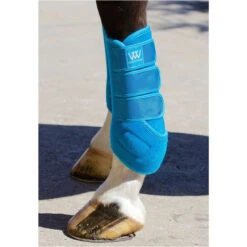 Woof Wear Training Wraps Berry -Ariat Shop Woof Wear Dressage Wraps Fitting 3.700x700 2